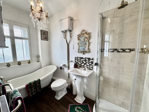 Photo 28- click for photo gallery